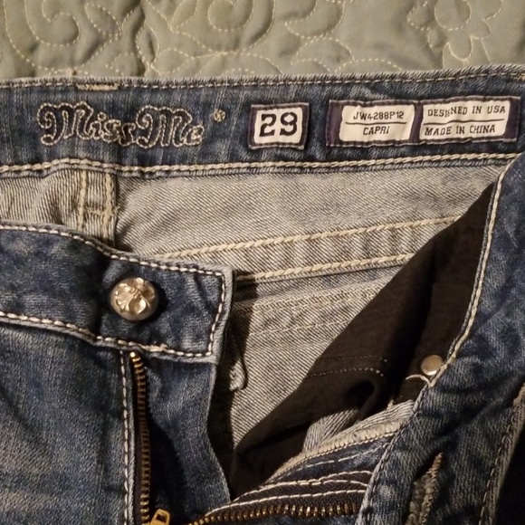 MissMe Capris - Picture 4 of 4